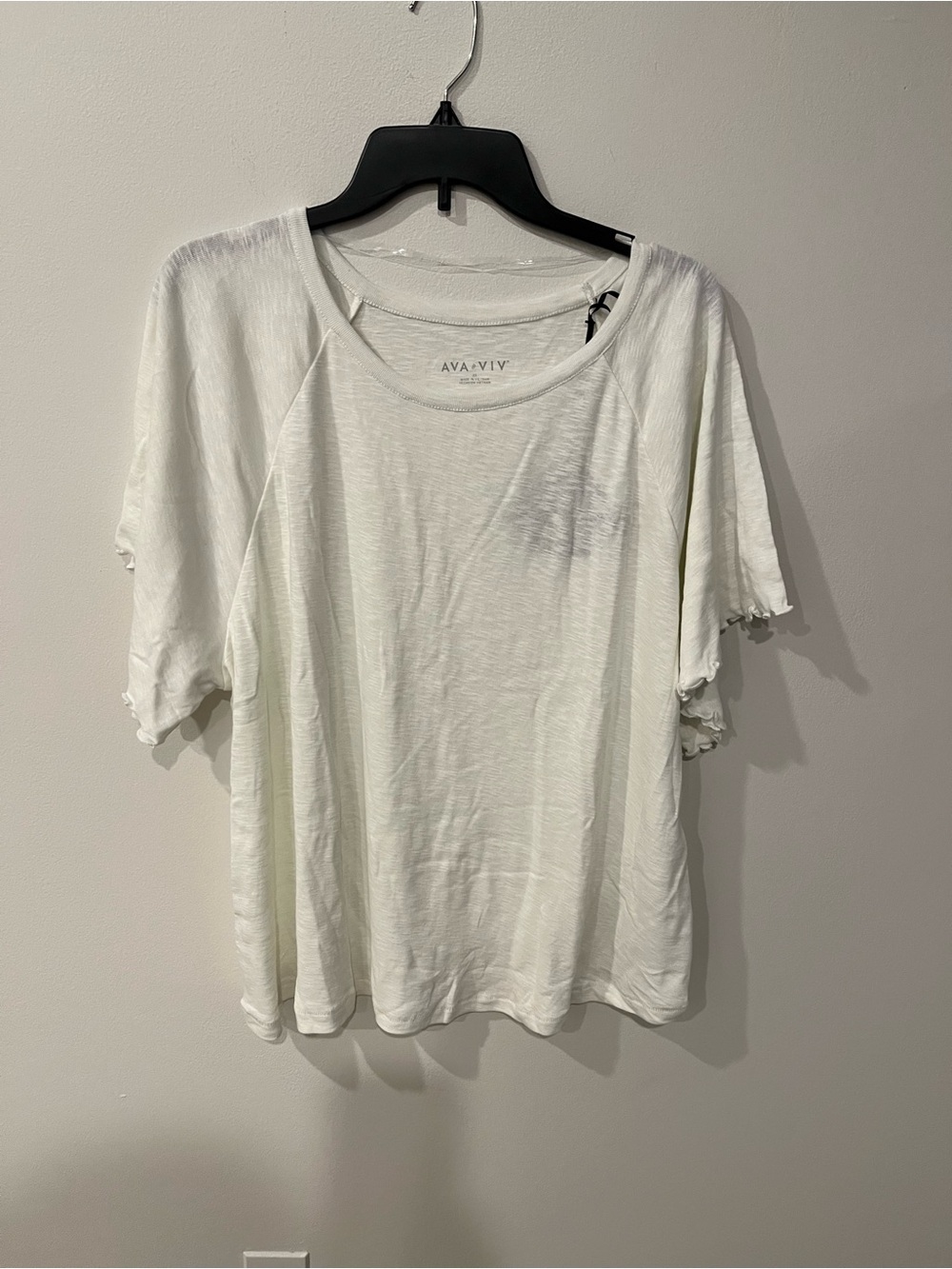 NWT Ava & Vic White Knit Lettuce Edge Flutter Short Sleeve Top Size 2X Women